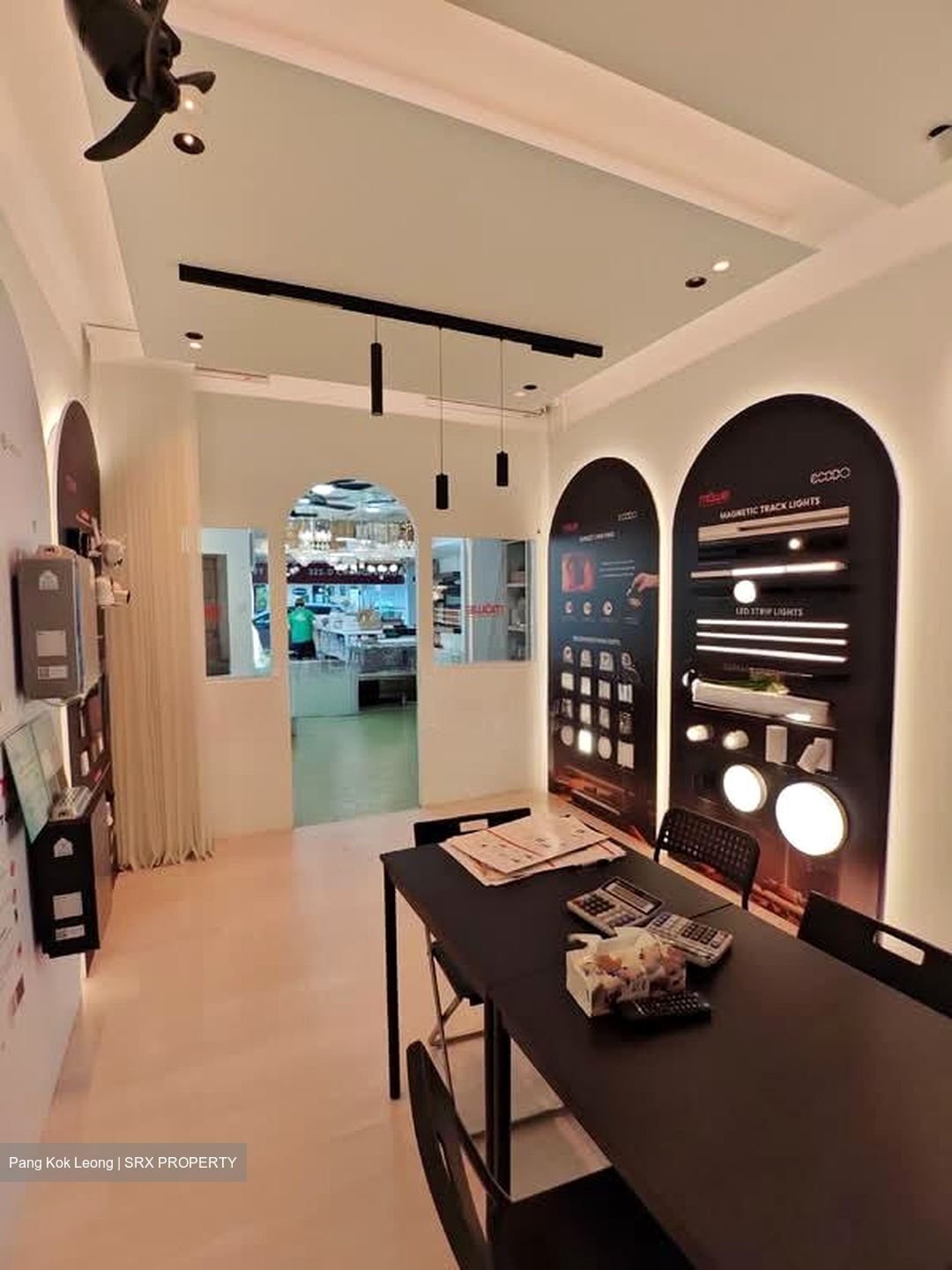 Changi Road (D14), Shop House #547252721